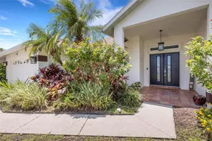 2426 Icecapade Dr, Sarasota, FL 34240 - Photo 3