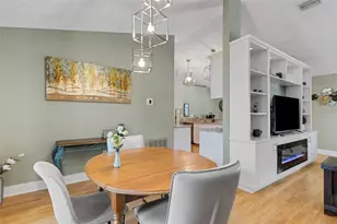 2426 Icecapade Dr, Sarasota, FL 34240 - Photo 15