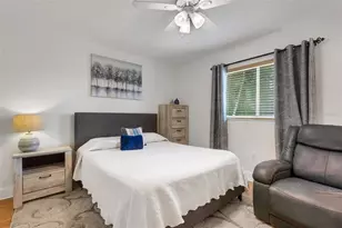 2426 Icecapade Dr, Sarasota, FL 34240 - Photo 29