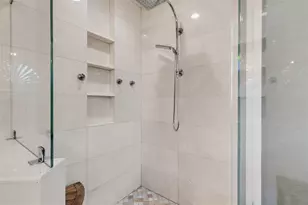 2426 Icecapade Dr, Sarasota, FL 34240 - Photo 45