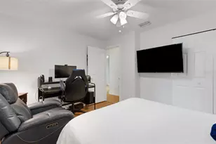 2426 Icecapade Dr, Sarasota, FL 34240 - Photo 31