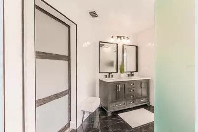 1587 Firethorne Lakes Drive, Sarasota, FL 34240 - Photo 35