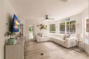 1587 Firethorne Lakes Dr, Sarasota, FL 34240 - Photo 15