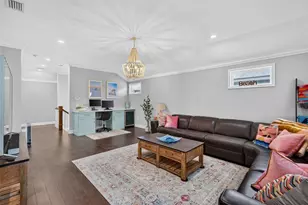 70 Island Cir, Sarasota, FL 34242 - Photo 29