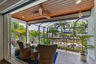 70 Island Circle, Sarasota, FL 34242 - Photo 15