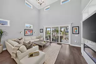 70 Island Cir, Sarasota, FL 34242 - Photo 13