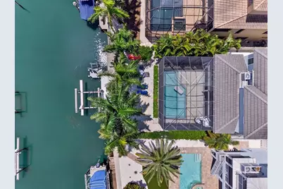 70 Island Circle, Sarasota, FL 34242 - Photo 49