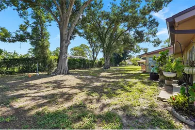 4549 Tippecanoe Trail #20, Sarasota, FL 34233 - Photo 37