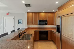 258 Golden Gate Point, Sarasota, FL 34236 - Photo 23