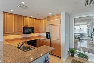 258 Golden Gate Point #701, Sarasota, FL 34236 - Photo 19