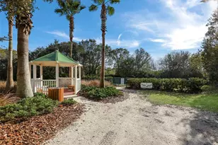 15308 Helmsdale Pl, Lakewood Ranch, FL 34202 - Photo 81