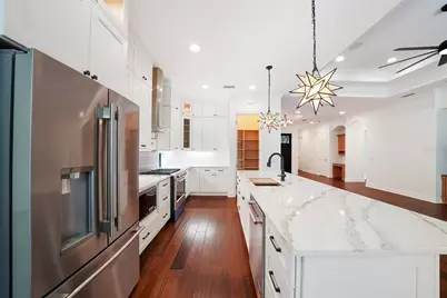 15308 Helmsdale Place, Lakewood Ranch, FL 34202 - Photo 17