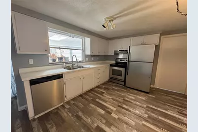 907 S Florida Avenue, Tarpon Springs, FL 34689 - Photo 7
