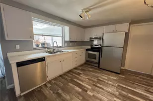 907 S Florida Ave, Tarpon Springs, FL 34689 - Photo 7