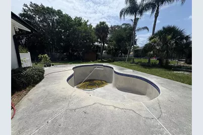 907 S Florida Avenue, Tarpon Springs, FL 34689 - Photo 21