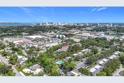 2220 Bahia Vista Street #G5, Sarasota, FL 34239 - Photo 7