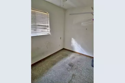 5727 SW 10th Place, Gainesville, FL 32607 - Photo 3