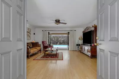3736 Maple Hollow Court, Sarasota, FL 34243 - Photo 7
