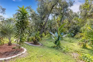 3736 Maple Hollow Ct, Sarasota, FL 34243 - Photo 59