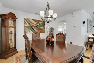 3736 Maple Hollow Ct, Sarasota, FL 34243 - Photo 21