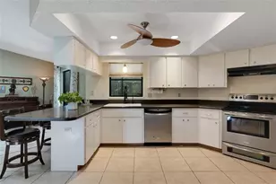 3736 Maple Hollow Ct, Sarasota, FL 34243 - Photo 23
