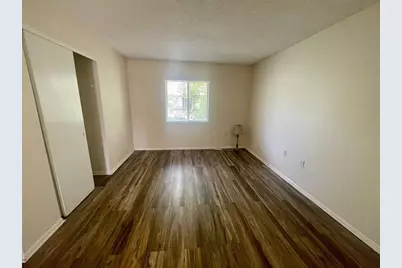 2745 Hidden Lake Boulevard #D, Sarasota, FL 34237 - Photo 15