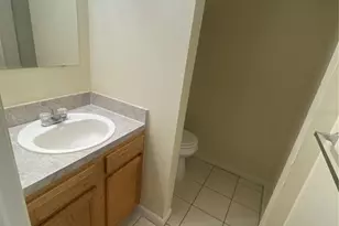 5166 Sunridge Palms Dr, Tampa, FL 33617 - Photo 7