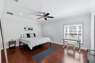 86 Arbor Oaks Dr, Sarasota, FL 34232 - Photo 29