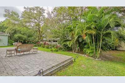 86 Arbor Oaks Drive, Sarasota, FL 34232 - Photo 41