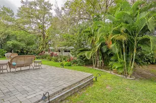 86 Arbor Oaks Dr, Sarasota, FL 34232 - Photo 41