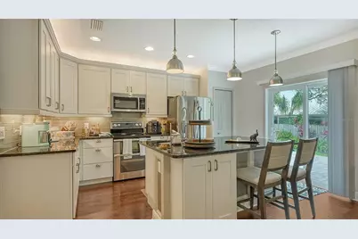 86 Arbor Oaks Drive, Sarasota, FL 34232 - Photo 17