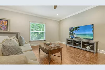 86 Arbor Oaks Drive, Sarasota, FL 34232 - Photo 13