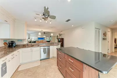 3406 Falcon Place, Bradenton, FL 34210 - Photo 13
