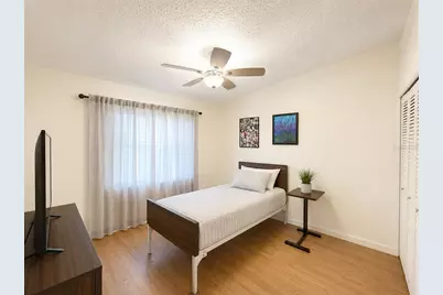 5530 37th Street E, Bradenton, FL 34203 - Photo 17