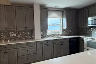 1400 1st Ave W, Bradenton, FL 34205 - Photo 17