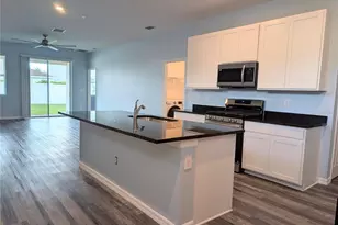 5763 Bungalow Grove Ct, Palmetto, FL 34221 - Photo 7
