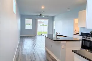 5763 Bungalow Grove Ct, Palmetto, FL 34221 - Photo 7