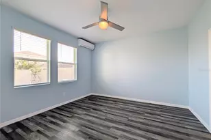 5763 Bungalow Grove Ct, Palmetto, FL 34221 - Photo 15