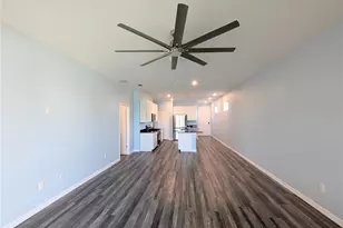 5763 Bungalow Grove Ct, Palmetto, FL 34221 - Photo 13