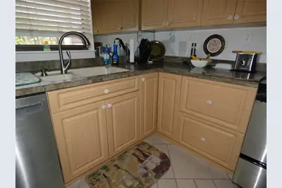 7917 Pinegrove Court #1, Sarasota, FL 34238 - Photo 13