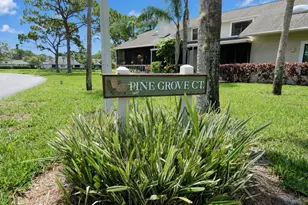 7917 Pinegrove Ct, Sarasota, FL 34238 - Photo 3