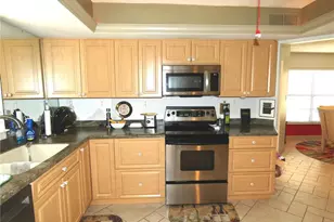 7917 Pinegrove Ct, Sarasota, FL 34238 - Photo 19