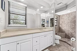 7917 Pinegrove Ct, Sarasota, FL 34238 - Photo 15