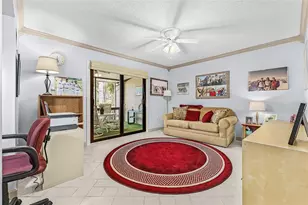 7917 Pinegrove Ct, Sarasota, FL 34238 - Photo 9
