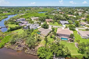 1305 Sorrento Woods Blvd, Nokomis, FL 34275 - Photo 35