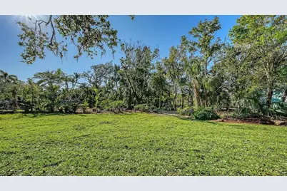 1440 Kimlira Lane, Sarasota, FL 34231 - Photo 39