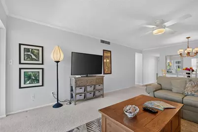 4390 Exeter Drive #107, Longboat Key, FL 34228 - Photo 13