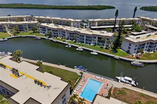 4390 Exeter Dr, Longboat Key, FL 34228 - Photo 35