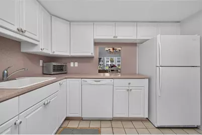 4390 Exeter Drive #107, Longboat Key, FL 34228 - Photo 7