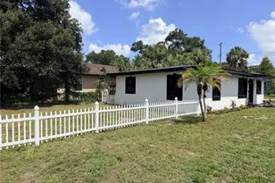 595 Pine St, Safety Harbor, FL 34695 - Photo 3